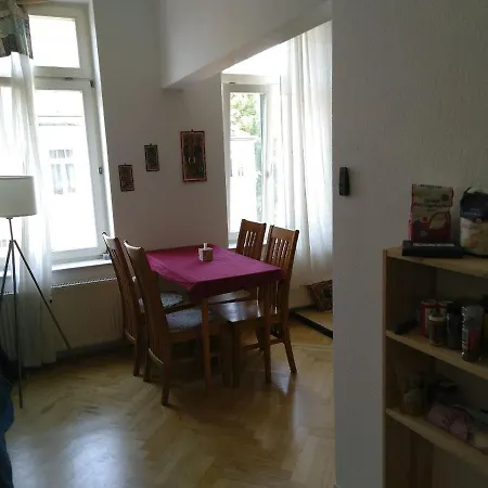 Schoenes Jugendstil In Bester Lage Apartment *