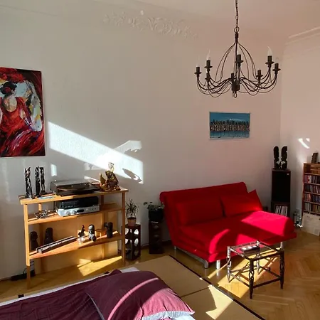 Apartment Schoenes Jugendstil In Bester Lage Leipzig